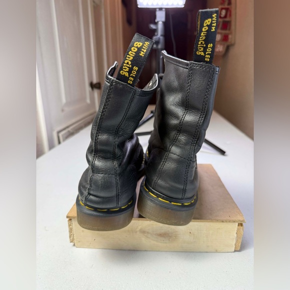 Dr Martens Womens Boot Size 10 Black Patent Combat Lace Up Bootie - Picture 7 of 14